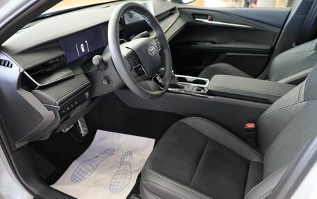 Toyota Camry, 2025 год, 5 200 000 рублей, 17 фотография
