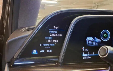 Cadillac Escalade V, 2022 год, 8 250 000 рублей, 10 фотография