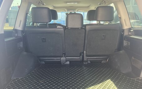 Toyota Land Cruiser 200, 2015 год, 7 000 000 рублей, 7 фотография
