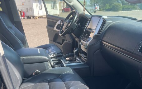 Toyota Land Cruiser 200, 2015 год, 7 000 000 рублей, 12 фотография