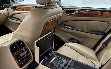 Jaguar XJ III (X350), 2008 год, 2 000 000 рублей, 10 фотография