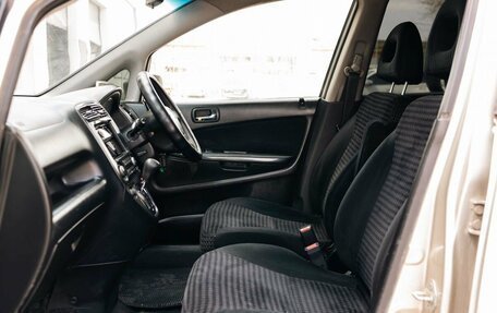 Honda Stream I рестайлинг, 2002 год, 600 000 рублей, 19 фотография