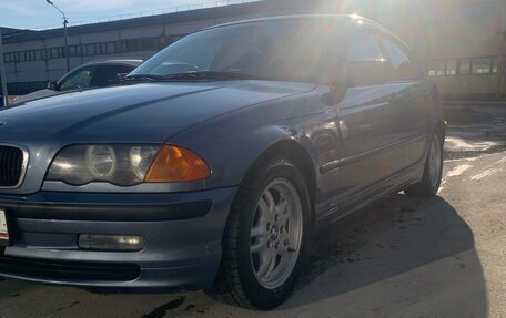 BMW 3 серия, 2001 год, 640 000 рублей, 2 фотография