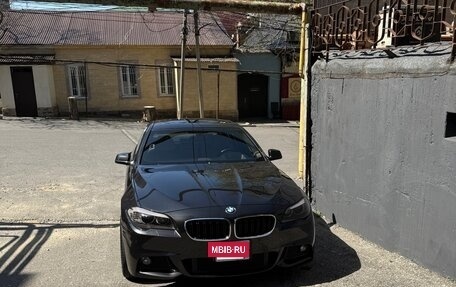 BMW 5 серия, 2011 год, 1 800 000 рублей, 3 фотография