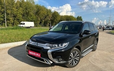 Mitsubishi Outlander III рестайлинг 3, 2018 год, 2 780 000 рублей, 1 фотография