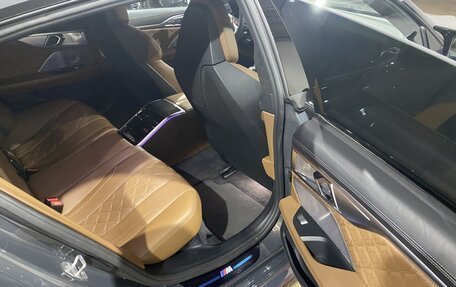 BMW M8 I (F91/F92/F93), 2020 год, 11 500 000 рублей, 7 фотография