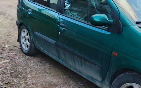 Renault Scenic III, 2000 год, 220 000 рублей, 1 фотография