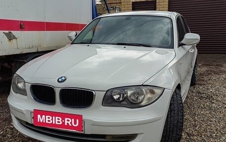 BMW 1 серия, 2010 год, 780 000 рублей, 1 фотография