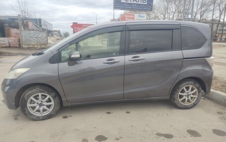Honda Freed I, 2013 год, 1 199 000 рублей, 1 фотография