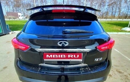 Infiniti FX II, 2010 год, 2 400 000 рублей, 2 фотография