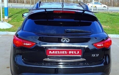 Infiniti FX II, 2010 год, 2 400 000 рублей, 8 фотография