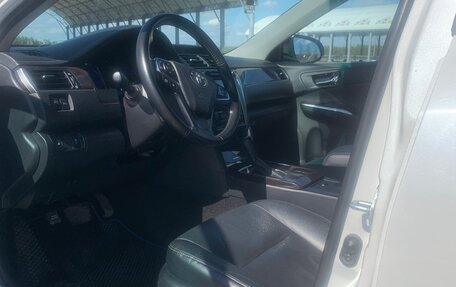 Toyota Camry, 2017 год, 2 250 000 рублей, 9 фотография