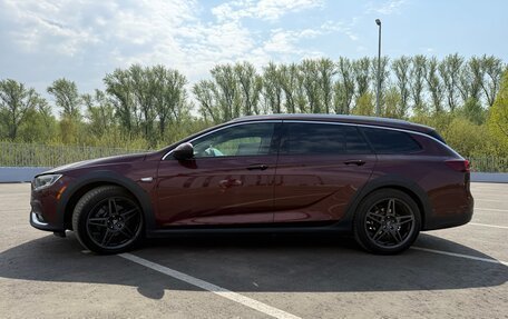 Buick Regal VI, 2018 год, 2 500 000 рублей, 2 фотография