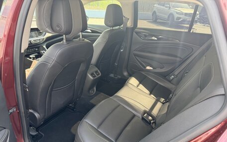 Buick Regal VI, 2018 год, 2 500 000 рублей, 14 фотография