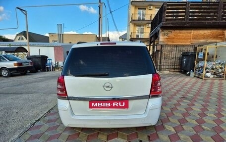 Opel Zafira B, 2010 год, 830 000 рублей, 9 фотография