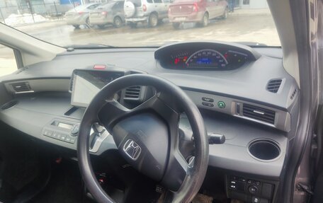 Honda Freed I, 2013 год, 1 199 000 рублей, 7 фотография