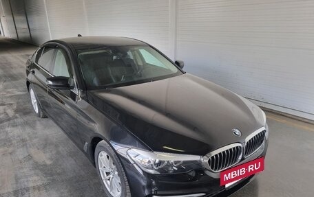 BMW 5 серия, 2018 год, 2 800 000 рублей, 2 фотография