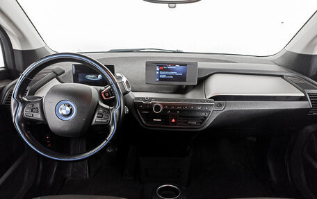 BMW i3 I01 рестайлинг, 2017 год, 1 500 000 рублей, 14 фотография