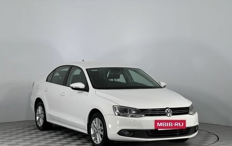 Volkswagen Jetta VI, 2014 год, 949 000 рублей, 3 фотография