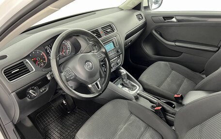 Volkswagen Jetta VI, 2014 год, 949 000 рублей, 17 фотография