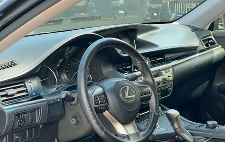 Lexus ES VII, 2016 год, 2 625 000 рублей, 9 фотография