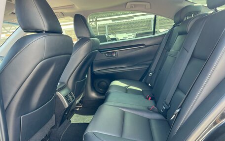 Lexus ES VII, 2016 год, 2 625 000 рублей, 13 фотография
