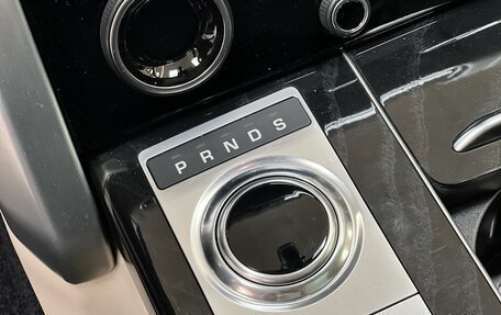 Land Rover Range Rover IV рестайлинг, 2020 год, 15 300 000 рублей, 27 фотография