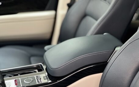 Land Rover Range Rover IV рестайлинг, 2020 год, 15 300 000 рублей, 26 фотография