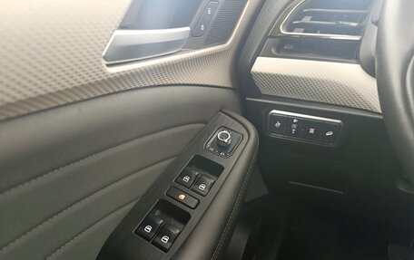 Haval F7 I, 2022 год, 2 050 000 рублей, 21 фотография