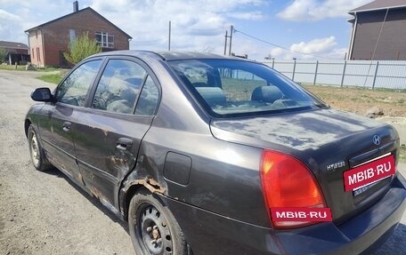 Hyundai Elantra III, 2001 год, 150 000 рублей, 2 фотография