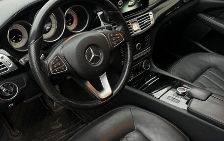 Mercedes-Benz CLS, 2015 год, 3 499 000 рублей, 15 фотография