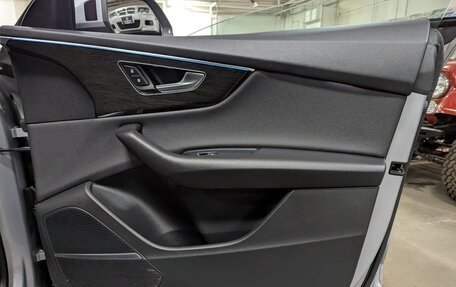 Audi Q8 I, 2022 год, 6 316 425 рублей, 29 фотография