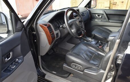 Mitsubishi Pajero III рестайлинг, 2006 год, 1 225 000 рублей, 11 фотография