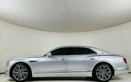 Bentley Flying Spur, 2022 год, 16 100 000 рублей, 4 фотография