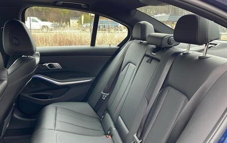 BMW 3 серия, 2022 год, 3 470 000 рублей, 10 фотография