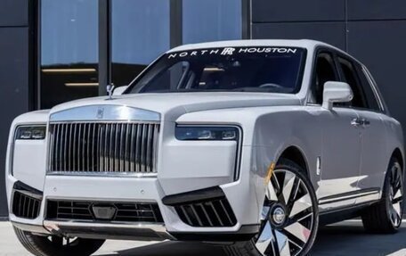 Rolls-Royce Cullinan, 2025 год, 788 000 рублей, 1 фотография