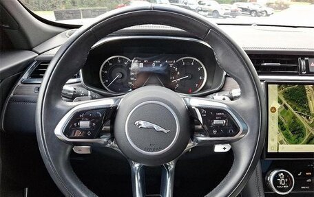 Jaguar F-Pace, 2022 год, 4 215 000 рублей, 6 фотография