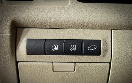 Lexus LX III, 2008 год, 2 860 000 рублей, 29 фотография