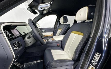 Rolls-Royce Cullinan, 2025 год, 63 133 048 рублей, 14 фотография