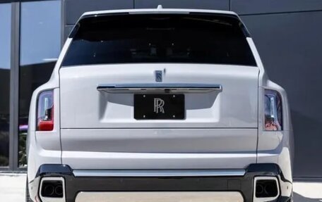 Rolls-Royce Cullinan, 2025 год, 788 000 рублей, 6 фотография