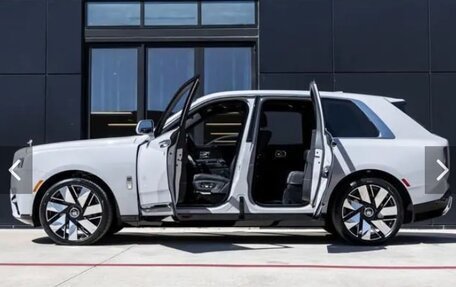 Rolls-Royce Cullinan, 2025 год, 788 000 рублей, 8 фотография