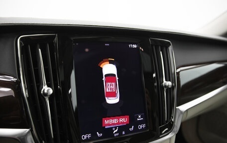 Volvo S90 II рестайлинг, 2018 год, 3 290 000 рублей, 8 фотография
