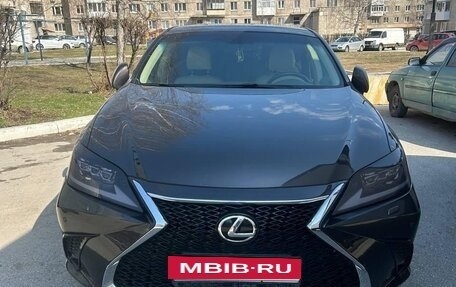 Lexus ES VII, 2010 год, 1 900 000 рублей, 2 фотография