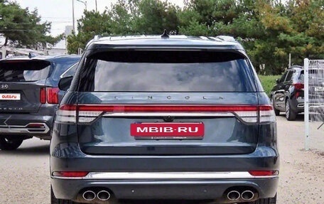 Lincoln Aviator II, 2021 год, 3 900 000 рублей, 4 фотография