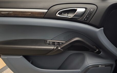 Porsche Cayenne III, 2013 год, 2 415 000 рублей, 16 фотография
