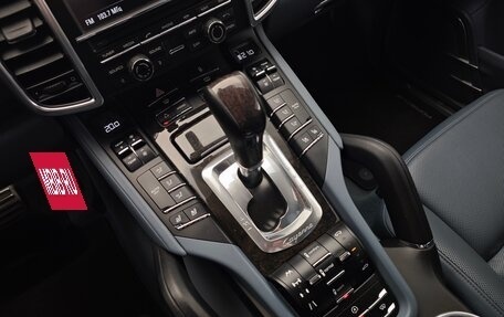 Porsche Cayenne III, 2013 год, 2 415 000 рублей, 13 фотография