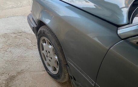 Mercedes-Benz W124, 1987 год, 300 000 рублей, 4 фотография