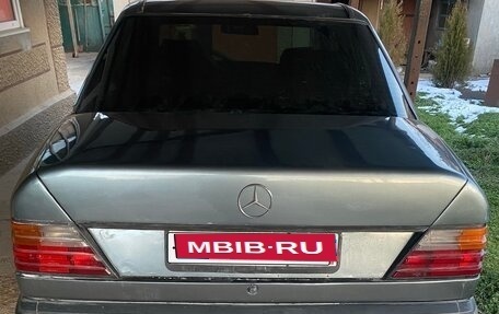 Mercedes-Benz W124, 1987 год, 300 000 рублей, 6 фотография