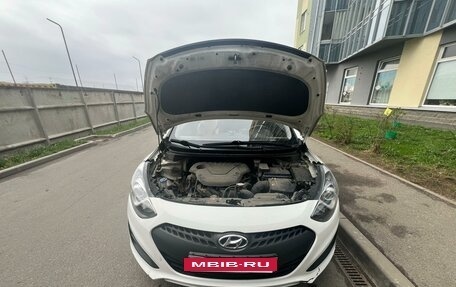 Hyundai i30 II рестайлинг, 2013 год, 855 000 рублей, 25 фотография