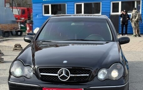 Mercedes-Benz C-Класс, 2002 год, 450 000 рублей, 1 фотография